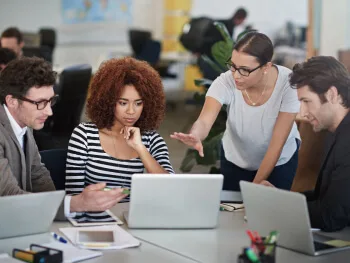 Today’s Blog Industry Finance  Business Consulting. - 多多28ruinuo
