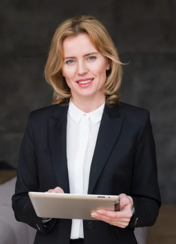 Our Financial Experts The Team  Member Solution. - 多多28ruinuo