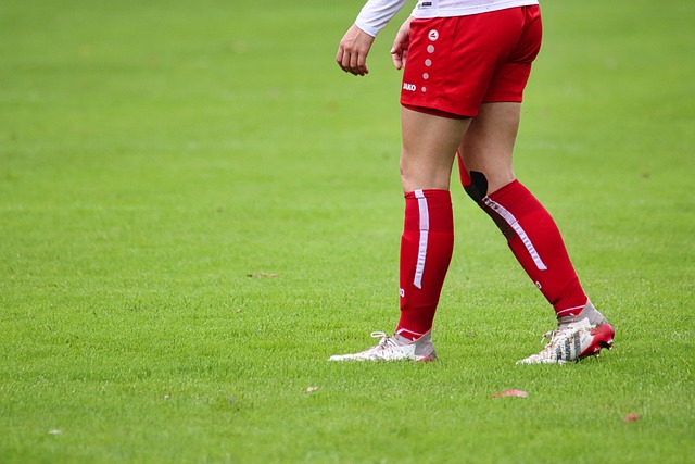 击英超前四 击英超前四